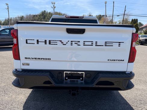 Used 2025 Chevrolet Silverado 1500 Custom Trail Boss AWD/4WD image 5