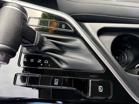 Used 2026 Kia Niro LX image 15