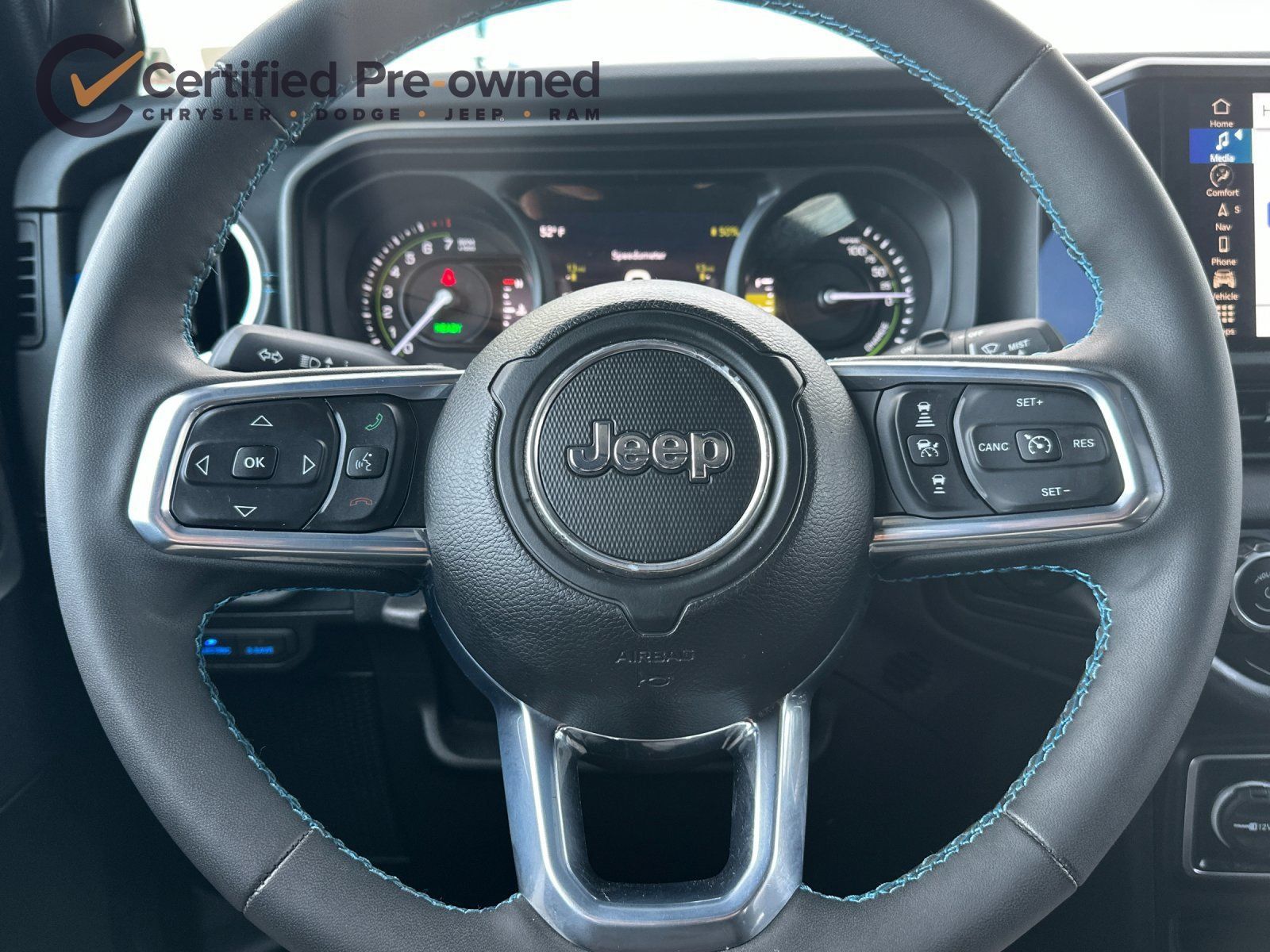 Used 2024 Jeep Wrangler High Altitude AWD/4WD image 25