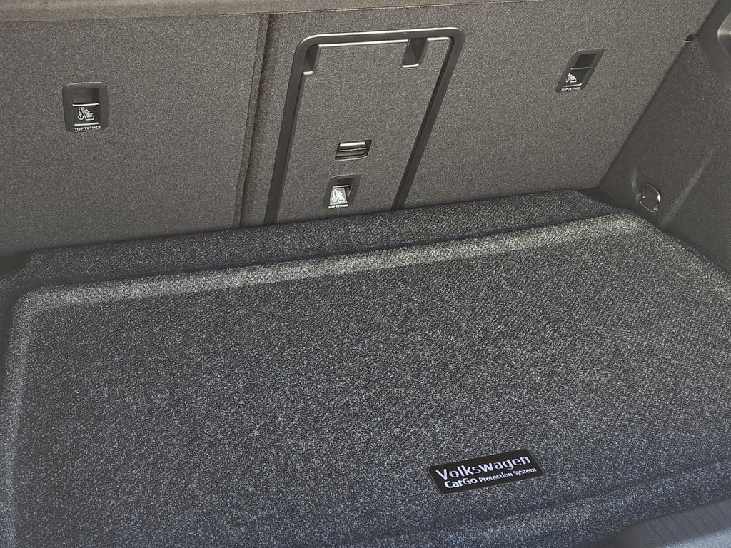 New 2026 Volkswagen GTI SE FWD image 10
