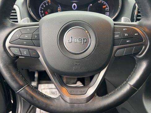 Used 2020 Jeep Grand Cherokee Limited X image 26