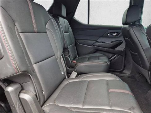 Used 2023 Chevrolet Traverse RS FWD image 21