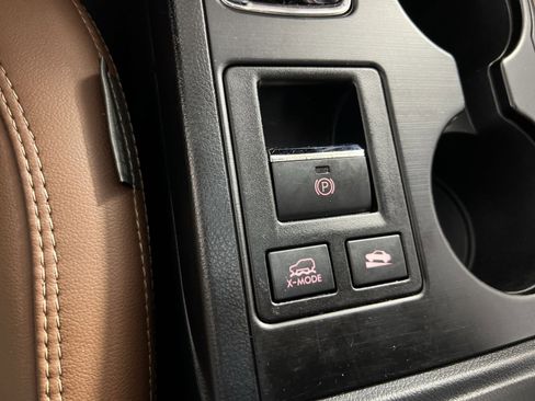 Used 2018 Subaru Outback 2.5i Touring image 34