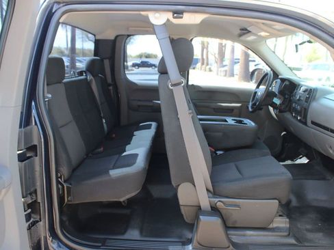 Used 2011 Chevrolet Silverado 1500 W/T w/ LS Package RWD image 16