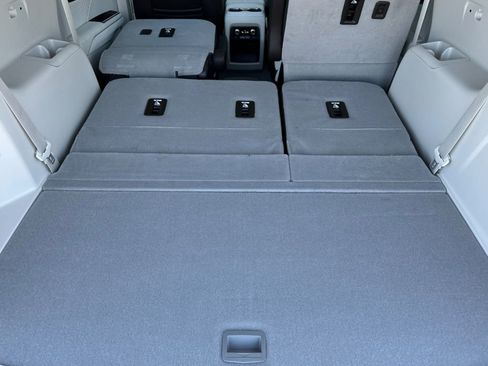New 2026 GMC Acadia Denali w/ Super Cruise Package FWD image 13