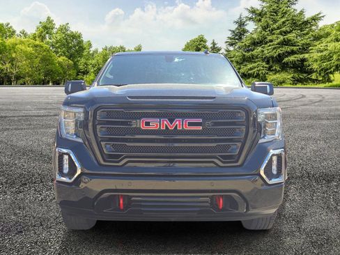 Used 2019 GMC Sierra 1500 AT4 w/ AT4 Premium Package AWD/4WD image 2