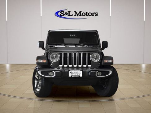 Used 2021 Jeep Wrangler Unlimited Sahara AWD/4WD image 2