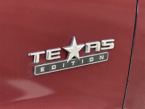 Used 2021 Chevrolet Silverado 1500 LT w/ Texas Edition Plus image 8