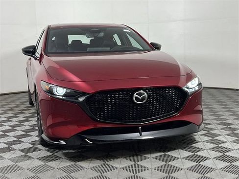 New 2026 MAZDA MAZDA3 Hatchback w/Premium Plus Pkg AWD/4WD image 4