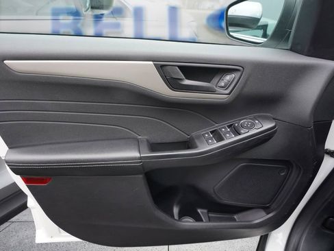 Used 2022 Ford Escape SE w/ Convenience Package image 14