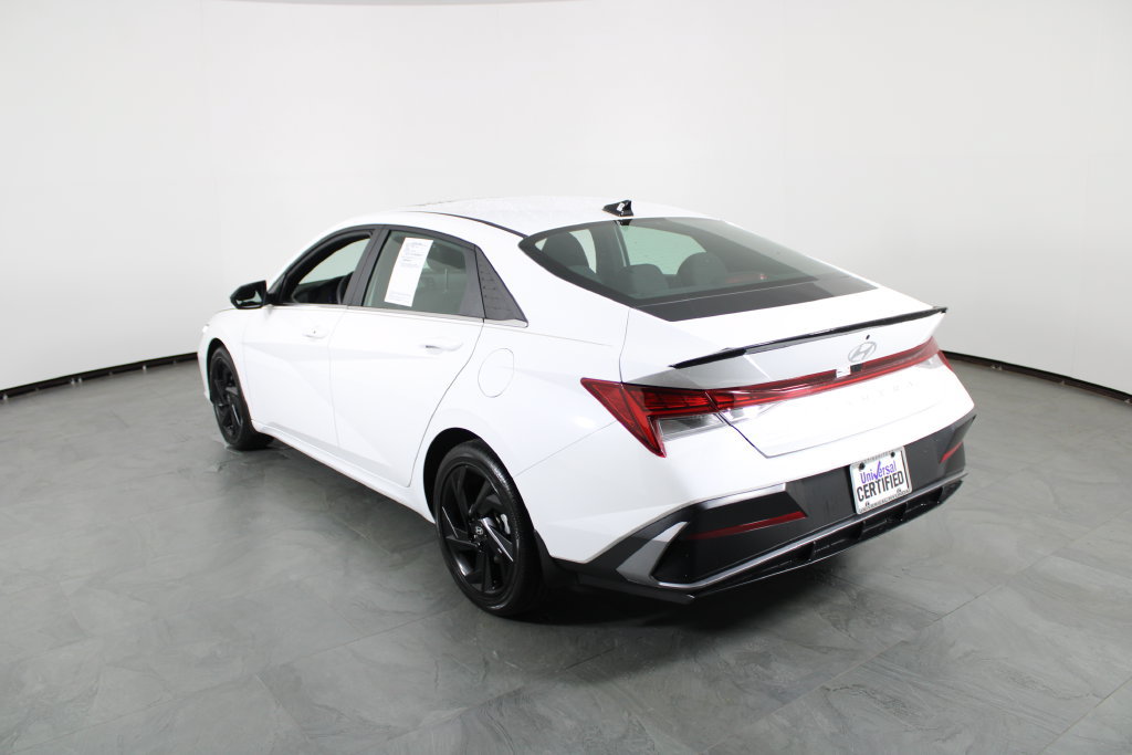 Certified 2026 Hyundai Elantra SEL Sport Premium FWD image 16