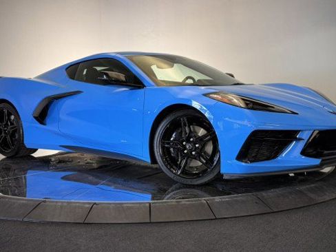 Used 2024 Chevrolet Corvette Stingray Premium Cpe w/ Z51 Performance Package image 16