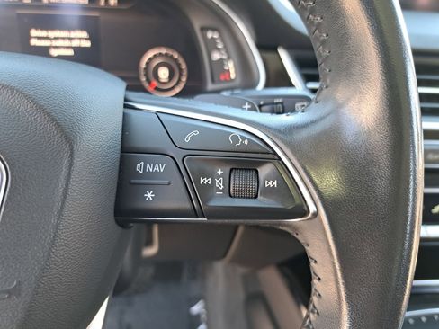Used 2019 Audi Q7 3.0T Prestige image 20