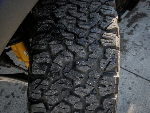 Used 2021 Ford Bronco Badlands image 12