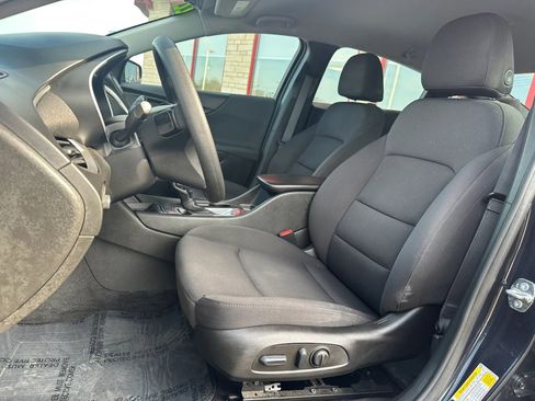 Used 2022 Chevrolet Malibu LS FWD image 9