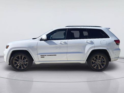 Used 2017 Jeep Grand Cherokee Limited 75th Anniversary AWD/4WD image 2