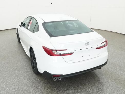 New 2026 Toyota Camry SE image 6