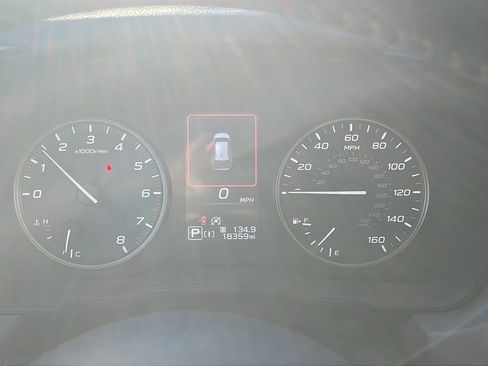 Certified 2024 Subaru Crosstrek 2.5i Wilderness w/ Crosstrek Mirror Package image 15