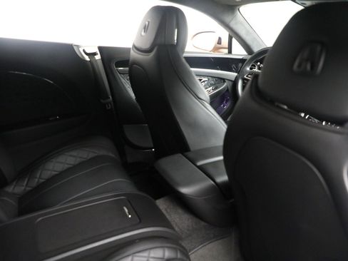 Certified 2022 Bentley Continental GT image 30
