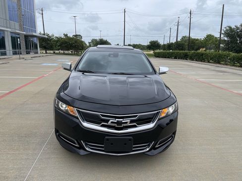 Used 2019 Chevrolet Impala Premier w/ Premier Confidence Package FWD image 2