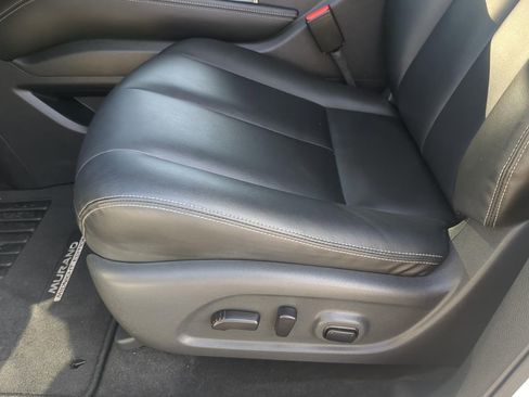 Used 2023 Nissan Murano SV w/ SV Midnight Edition Package FWD image 16
