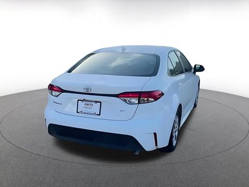 Used 2025 Toyota Corolla LE FWD image 12