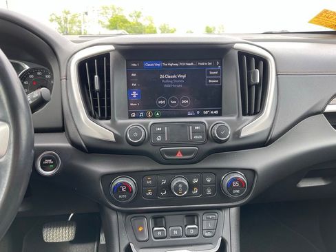 Used 2020 GMC Terrain SLE w/ Driver Convenience Package FWD image 12