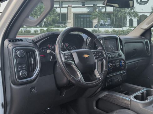 Used 2021 Chevrolet Silverado 1500 LTZ RWD image 12