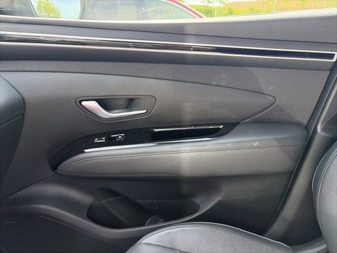 Certified 2023 Hyundai Tucson Limited AWD/4WD image 9