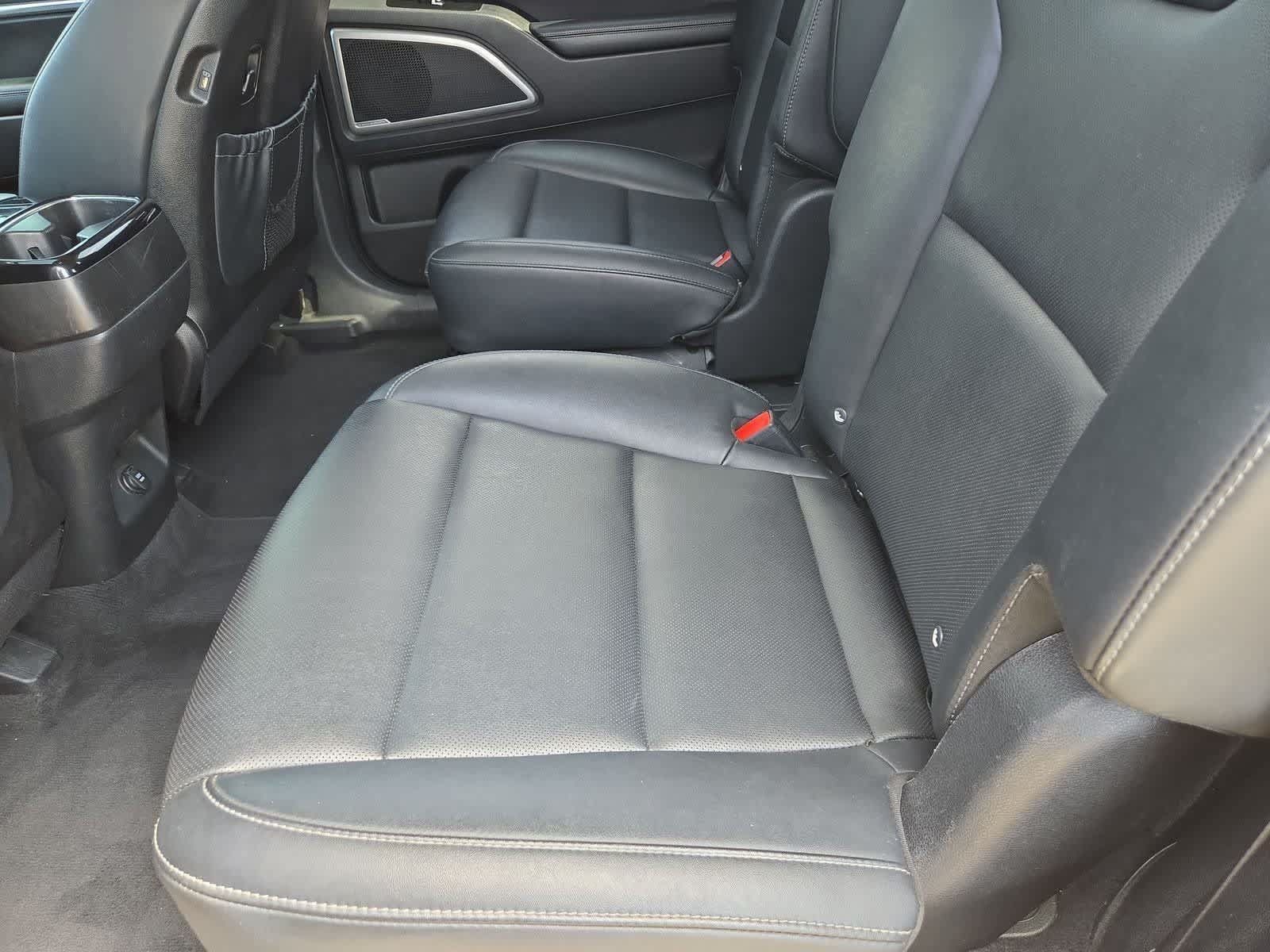 Certified 2022 Kia Telluride S AWD/4WD image 19