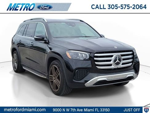 Used 2025 Mercedes-Benz GLS 450 4MATIC image 1