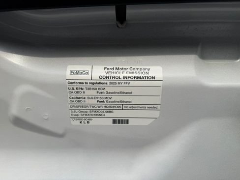 Used 2025 Ford Transit 250 148 High Roof Extended w/ Load Area Protection Package RWD image 21