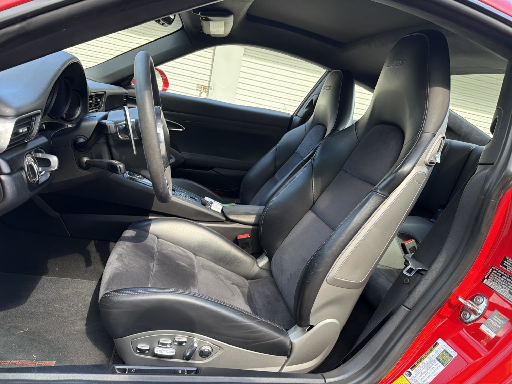 Used 2015 Porsche 911 Carrera GTS RWD image 16