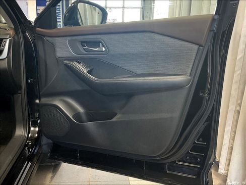 Certified 2023 Nissan Rogue SV AWD/4WD image 12