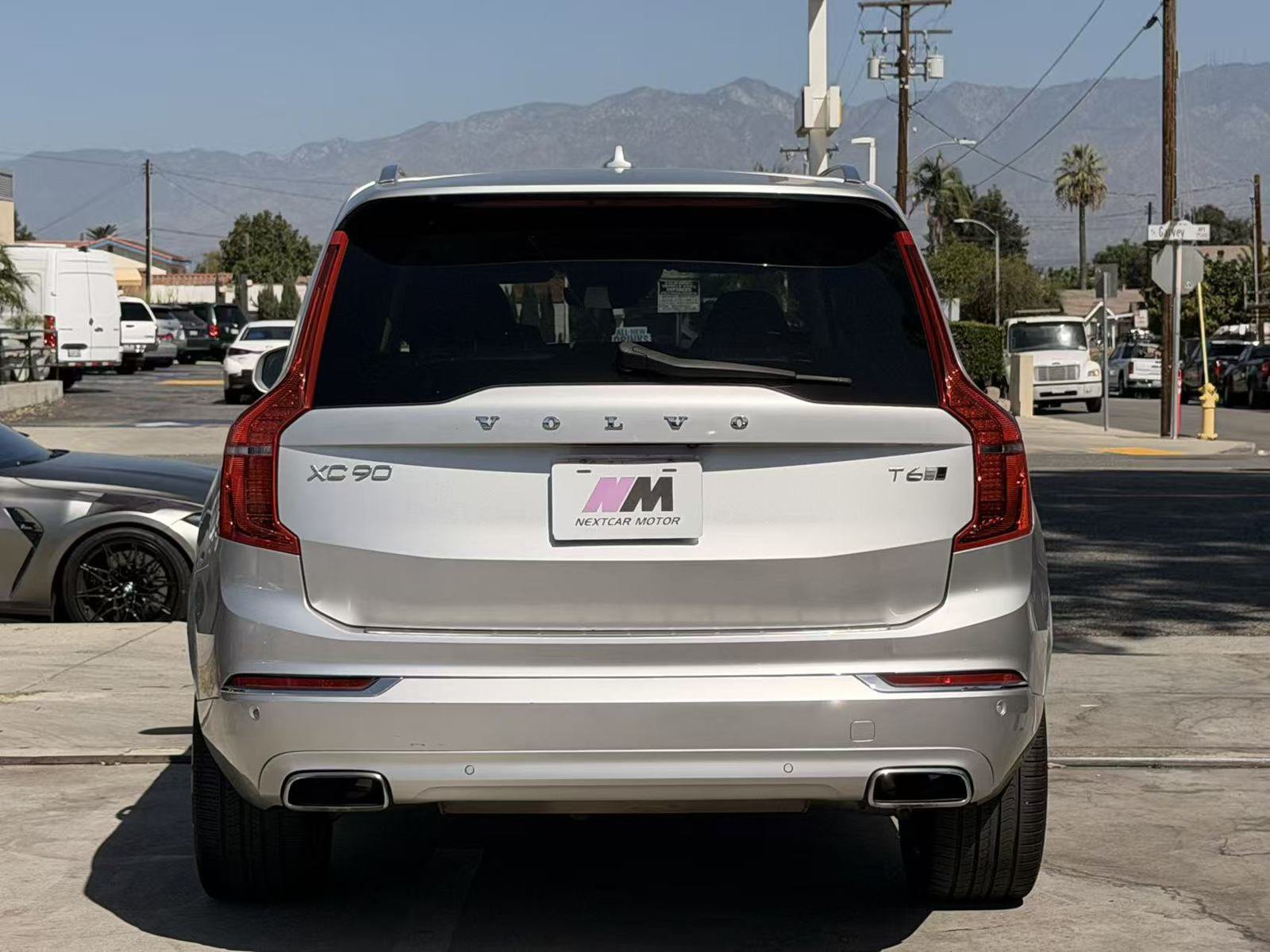 Used 2017 Volvo XC90 T6 Inscription w/ Vision Package AWD/4WD image 6