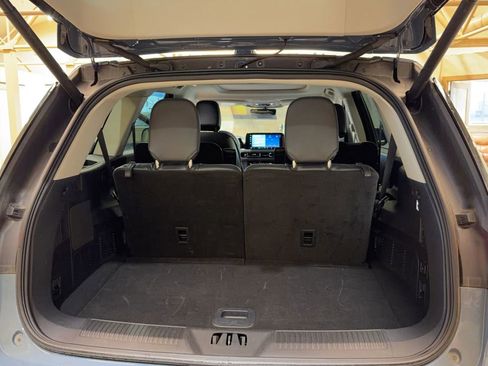 Used 2025 Lincoln Aviator AWD image 17