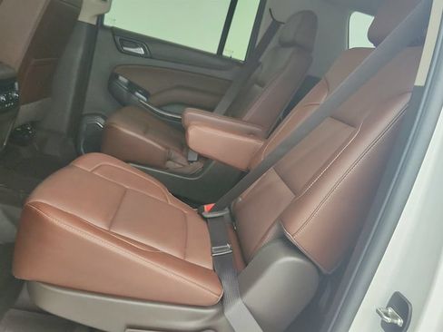 Used 2018 Chevrolet Suburban Premier AWD/4WD image 26