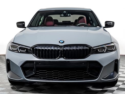 Used 2025 BMW 330i Sedan RWD image 5