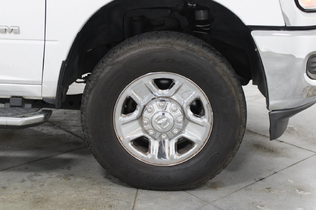 Used 2022 RAM 2500 Big Horn AWD/4WD image 56