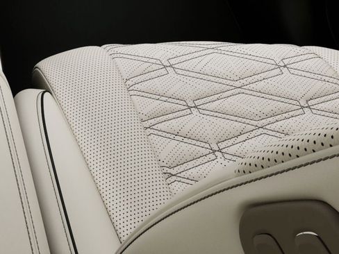 New 2026 Genesis GV80 3.5T e-SC image 16