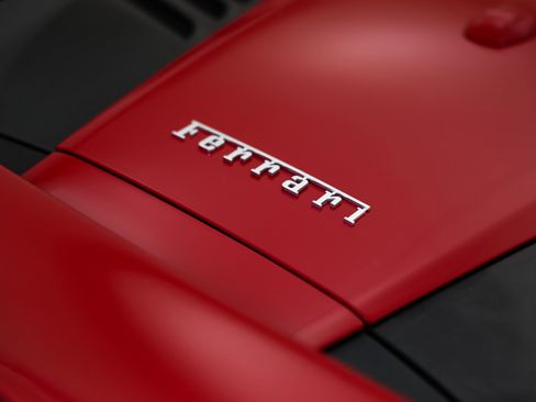 Used 2021 Ferrari F8 Tributo image 44