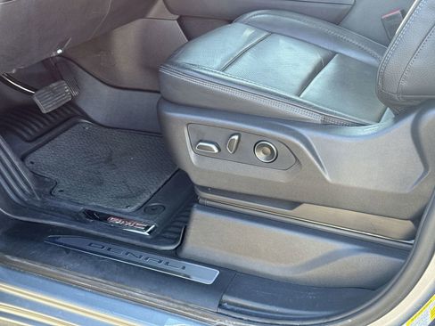 Used 2024 GMC Sierra 1500 Denali w/ Denali Reserve Package image 17