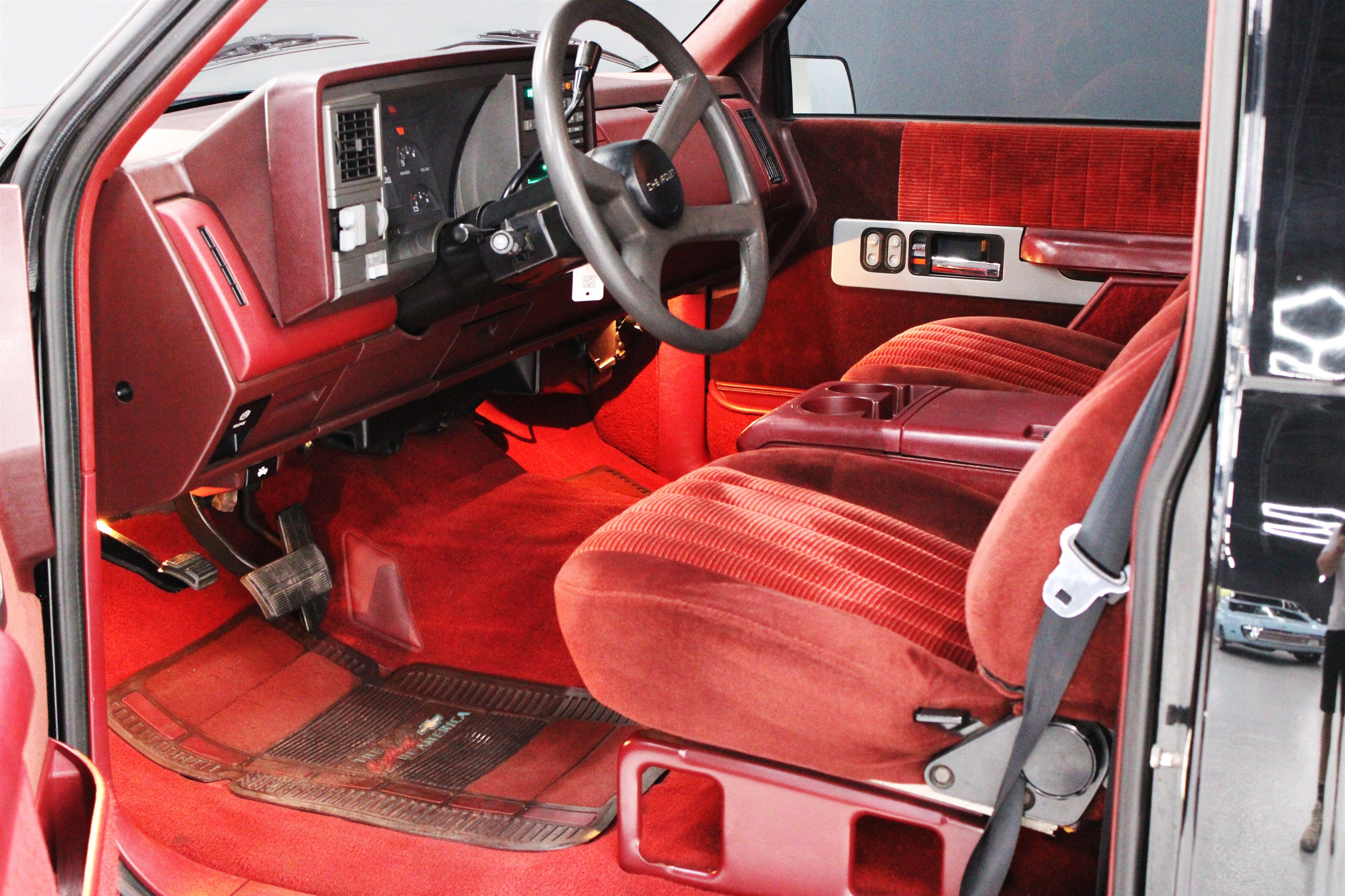 Used 1990 Chevrolet Silverado 1500 454 SS RWD image 3