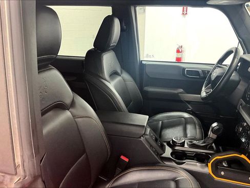 Used 2022 Ford Bronco Badlands w/ Sasquatch Package image 5