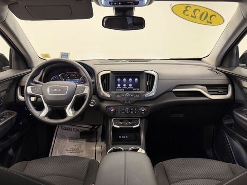 Used 2023 GMC Terrain SLE w/ Driver Convenience Package FWD image 45