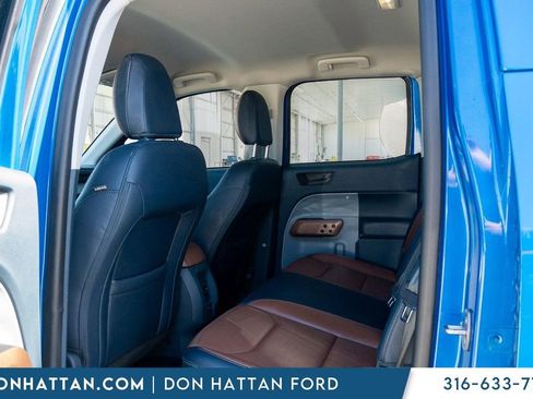 Used 2022 Ford Maverick Lariat image 18