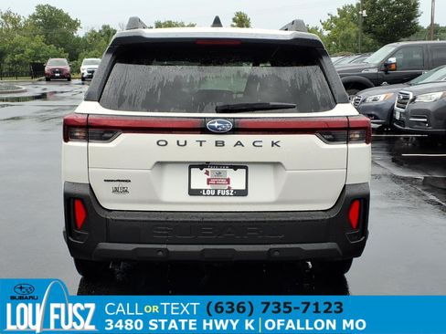 Used 2026 Subaru Outback Premium AWD/4WD image 30
