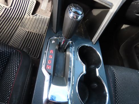 Used 2016 GMC Terrain SLE w/ Convenience Package image 30