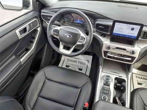 Used 2023 Ford Explorer XLT w/ Equipment Group 202A image 16