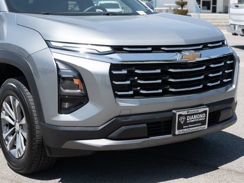 Used 2026 Chevrolet Equinox LT FWD image 9